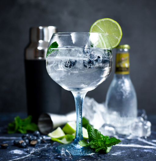 GIN TONICA
